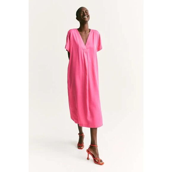 H&M Cerise Kaftan Dress Wide Cut New Barbiecore Barbie Core - Picture 2 of 6